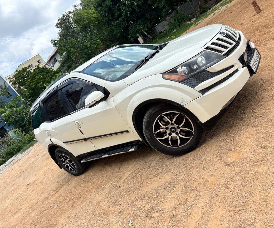 Mahindra XUV 500 Self Drive Hyderabad